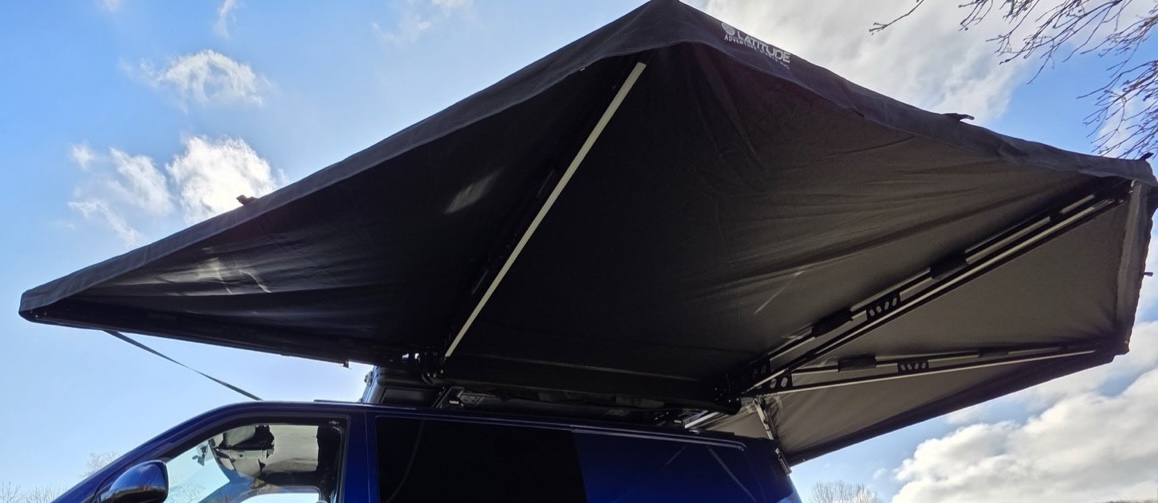 Google review image showing no parallel support poles on Wingman 270(+) – Debbie Green