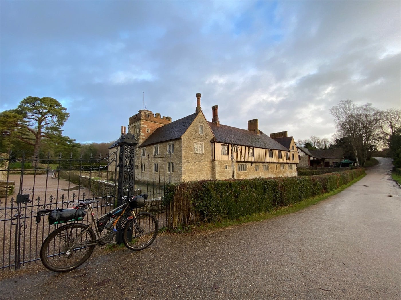 My route took me past Ightham Mote, a National Trust property. Which looked pretty nice in the morning light
